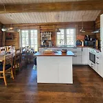3 Bedroom Stunning In Drangedal