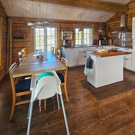 Semesterbostad 3 Bedroom Stunning In Drangedal