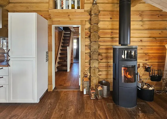 3 Bedroom Stunning In Vakantiehuis Drangedal