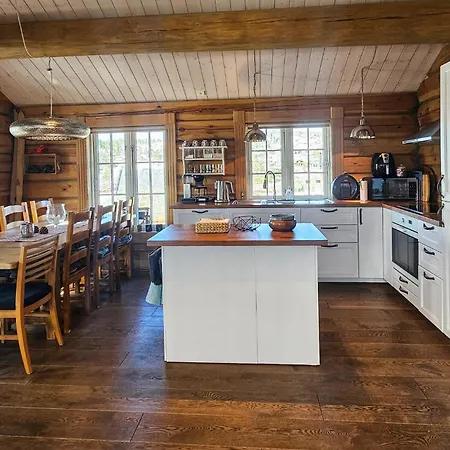 3 Bedroom Stunning In Drangedal